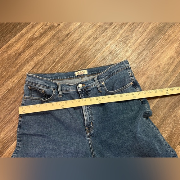 Madewell The Perfect Vintage Straight Jean Size 32 Medium Wash - Picture 8 of 8